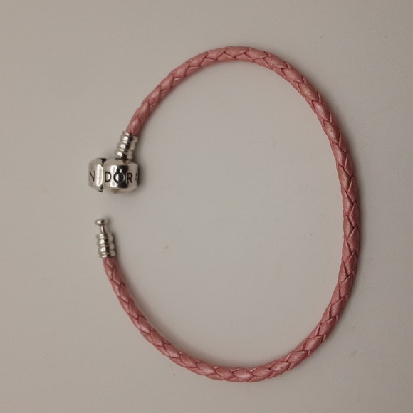Authentic Pandora Pink Leather Bracelet - Excellent Used Condition - Picture 5 of 10